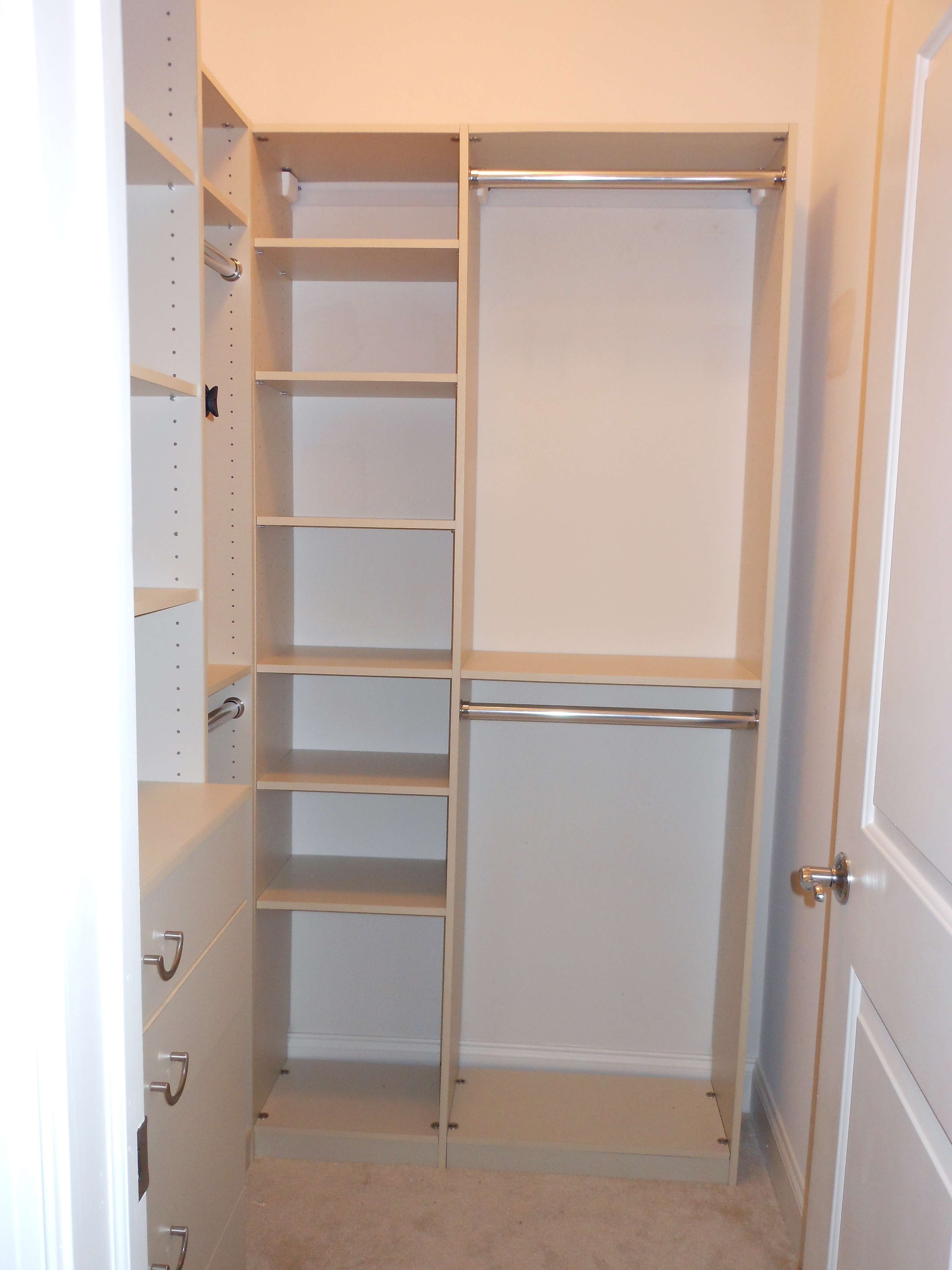 Idéias de organização de Closet Deep inspiração de organizar armário de papel de parede é segmento de soluções de Closet Deep Narrow 